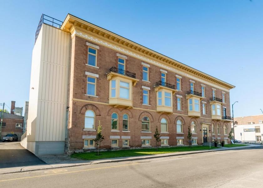 Ontario Smiths Falls Room