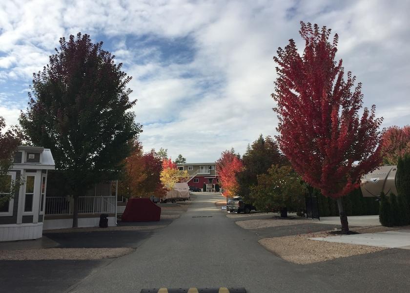 British Columbia Blind Bay Facade