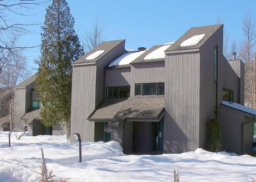 Quebec Beaupre Facade