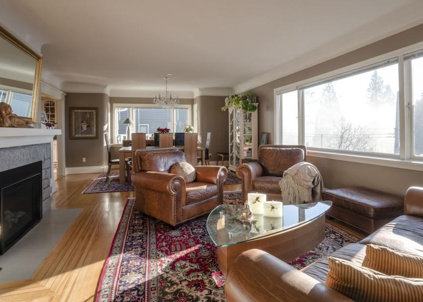 British Columbia North Vancouver Interior Entrance