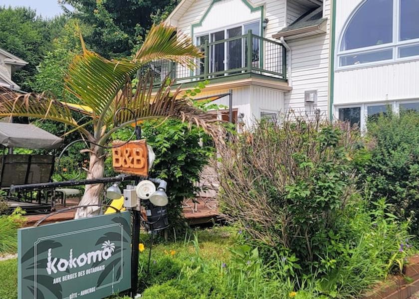 Quebec Gatineau Garden View