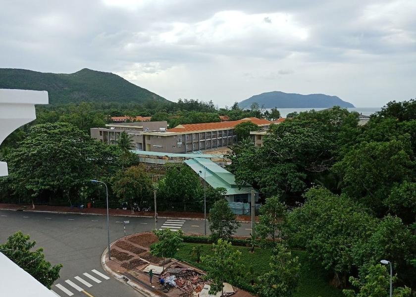 Ba Ria-Vung Tau Con Son Exterior Detail