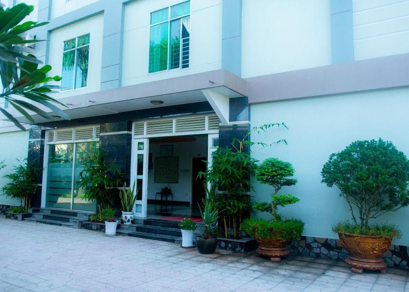 Vinh Long Province Ben Tre Exterior Detail
