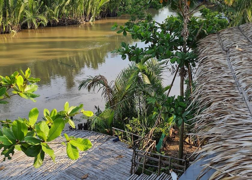 Vinh Long Province Ben Tre Exterior Detail
