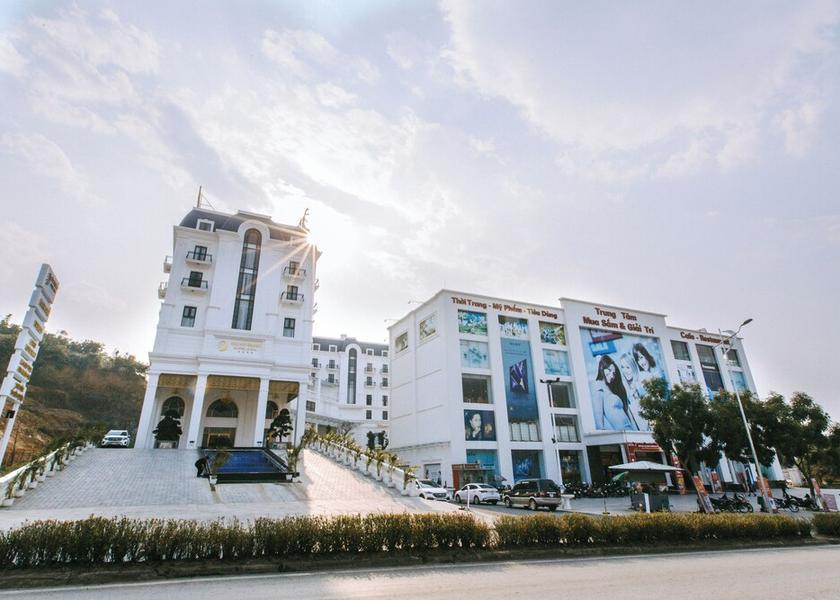 Lao Cai Lao Cai Facade