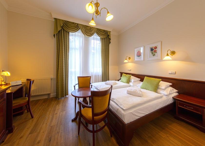 Karlovy Vary (region) Karlovy Vary Room