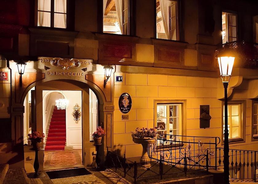  Prague Front of property - evening/night