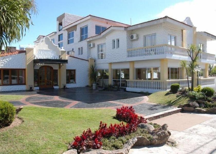 Córdoba Villa Carlos Paz Facade