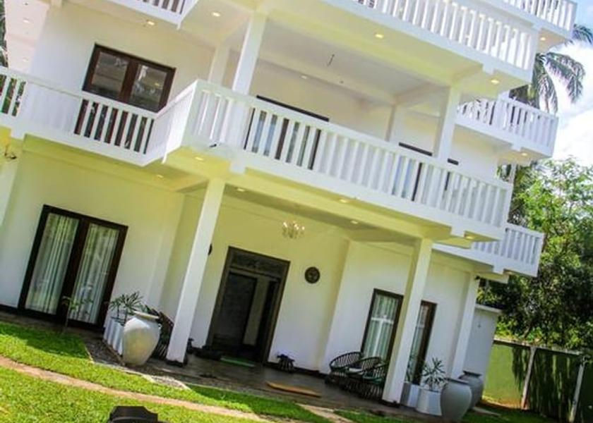 Hambantota District Tangalle Facade