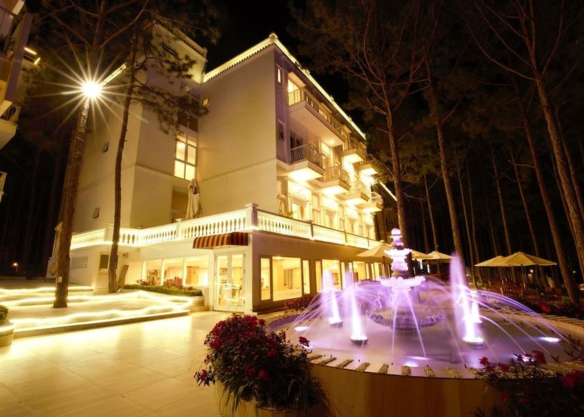 Lam Dong Da Lat Exterior Detail