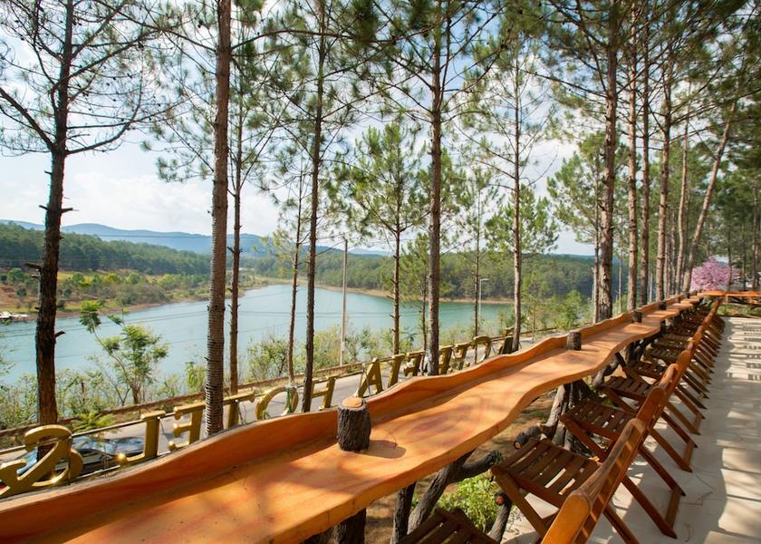 Lam Dong Da Lat Breakfast buffet