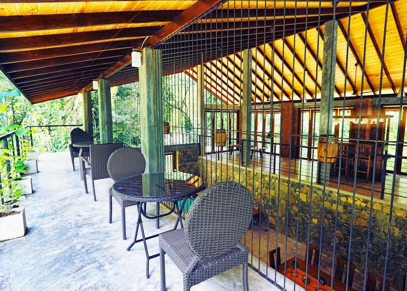 Central Province Ginigathena Interior Entrance