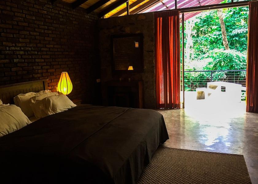 Central Province Ginigathena Room