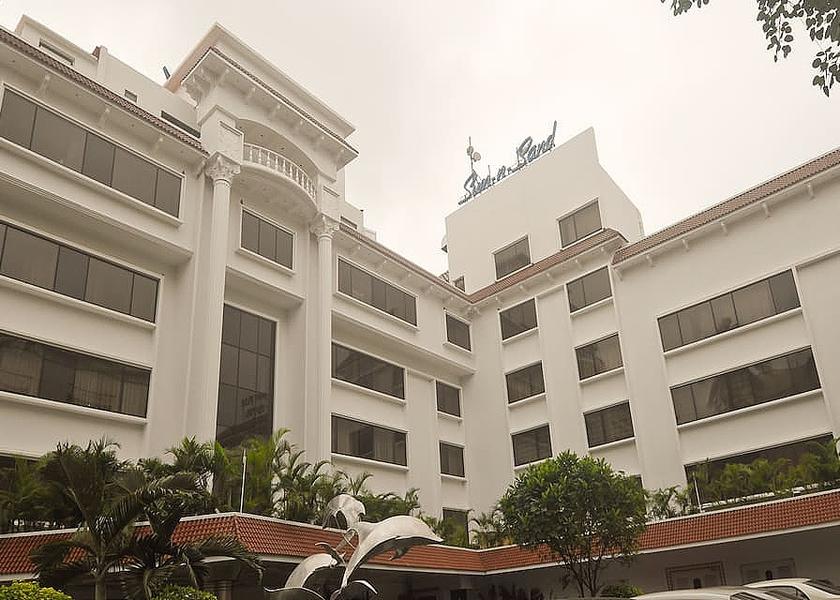 Maharashtra Mumbai Facade