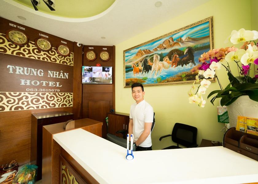 Lam Dong Da Lat Reception