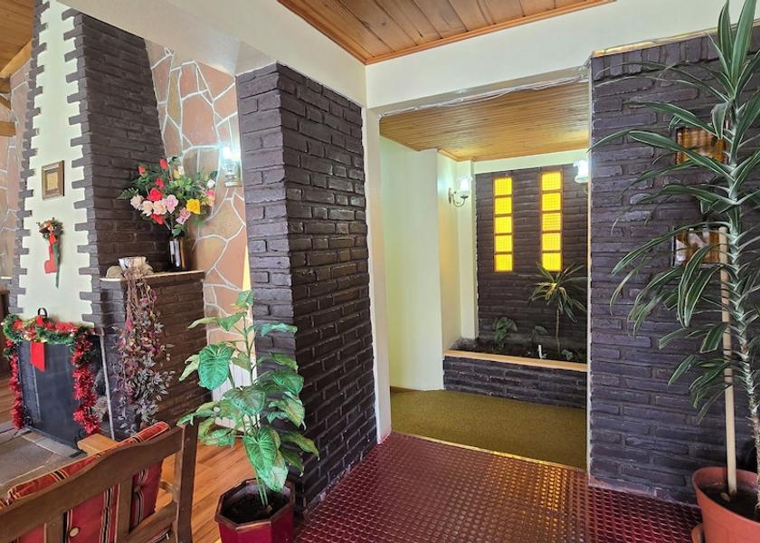 Santa Cruz El Calafate Reception