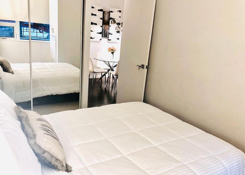 Ontario Toronto Room