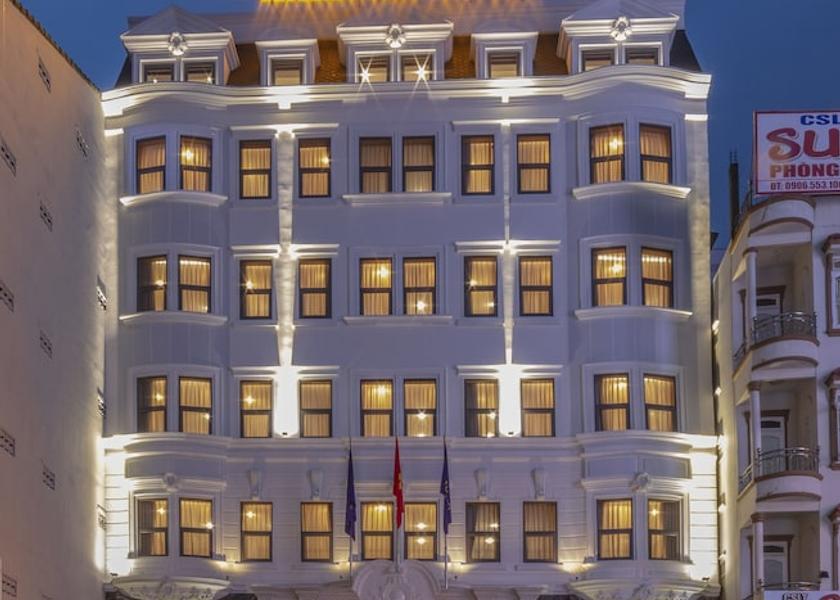 Lam Dong Da Lat Front of property