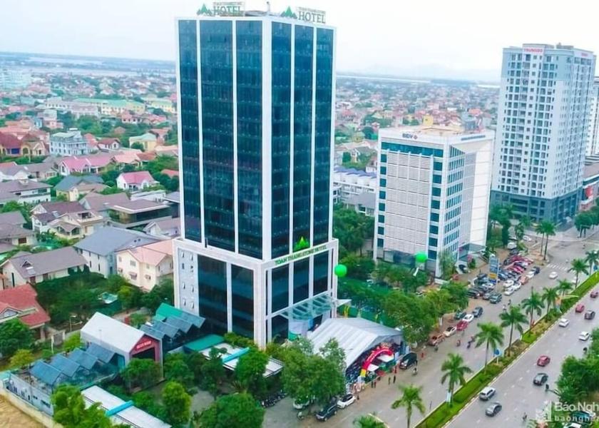 Nghe An Vinh Exterior Detail