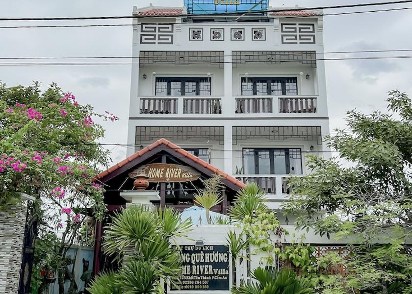 Thua Thien-Hue Dien Ban Facade