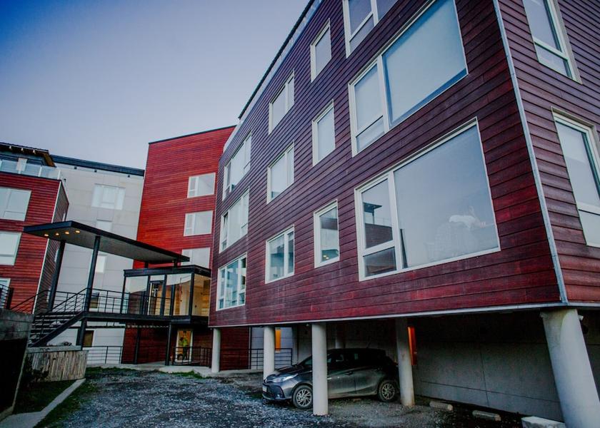 Magallanes Ushuaia Exterior Detail