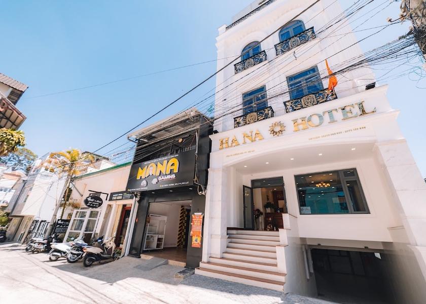 Lam Dong Da Lat Front of property