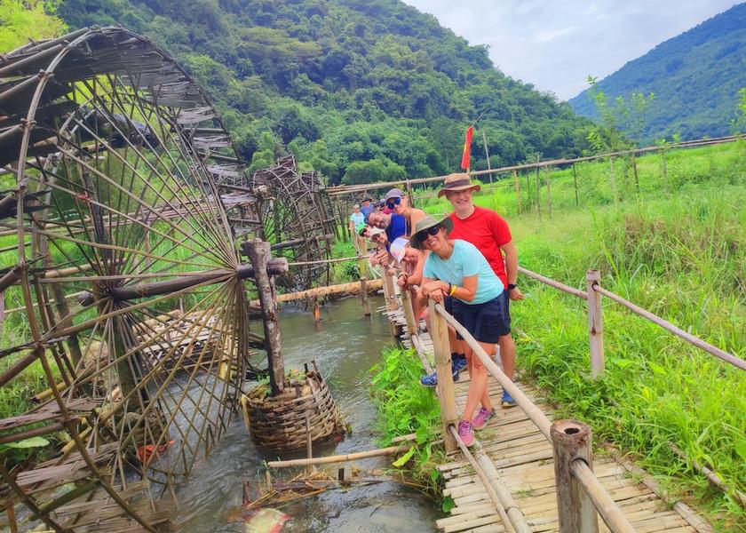Thanh Hoa Ba Thuoc Hiking