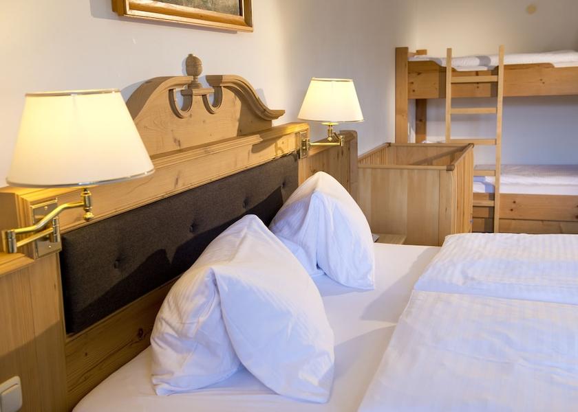 Tyrol Aurach bei Kitzbuehel Room