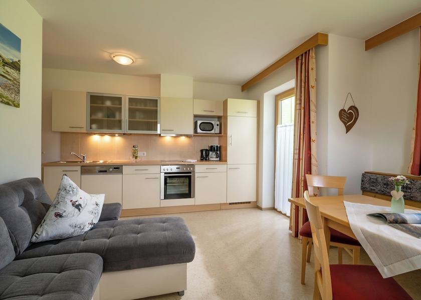 Tirol Hainzenberg Kitchen