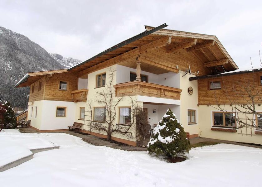 Tirol Waidring Exterior Detail