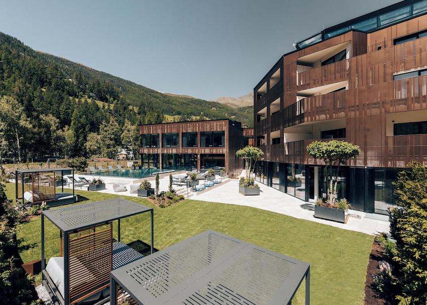 Tyrol Soelden Garden