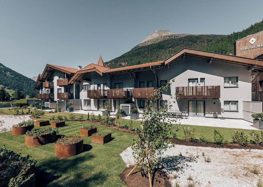 Tyrol Soelden Garden
