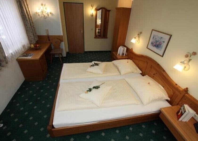Tyrol Sankt Johann in Tirol Room