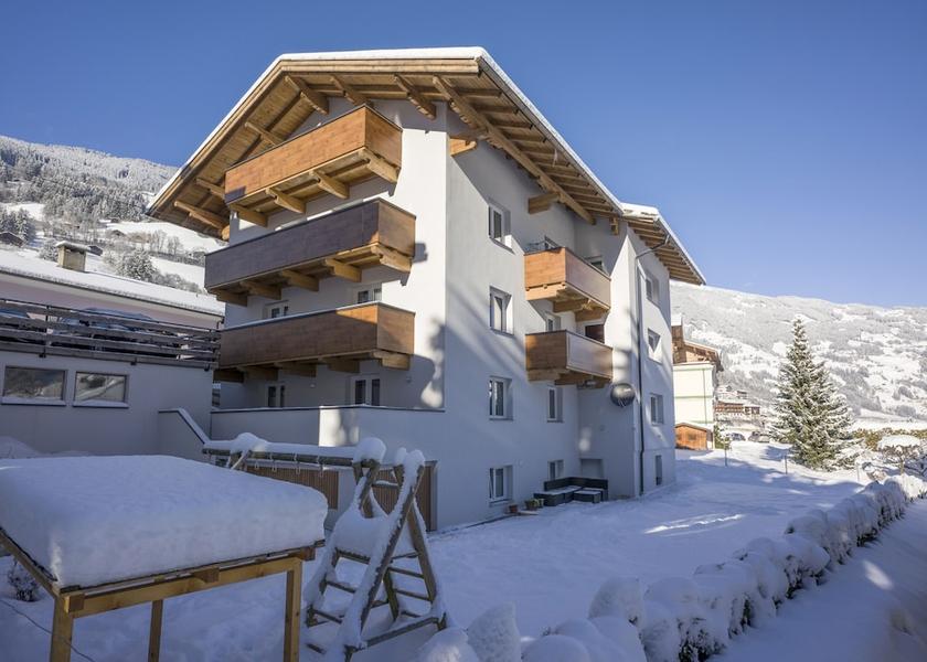 Tyrol Schwendau Exterior Detail
