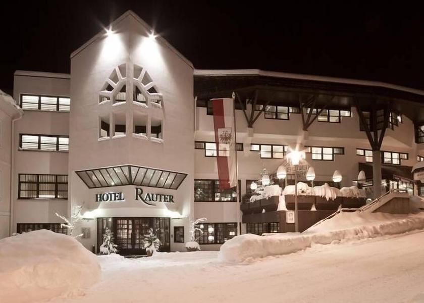 Tyrol Matrei in Osttirol Front of property - evening/night