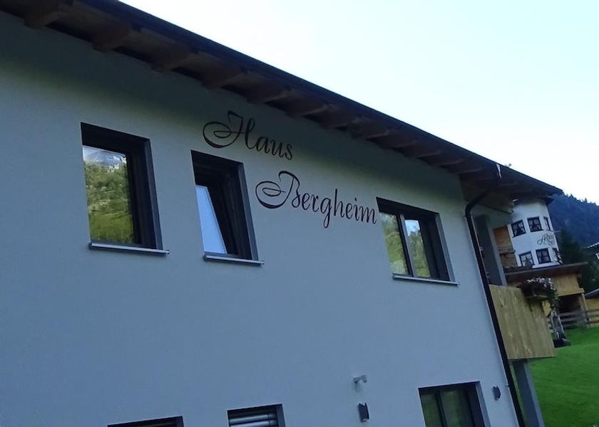 Tyrol Sankt Leonhard im Pitztal Facade