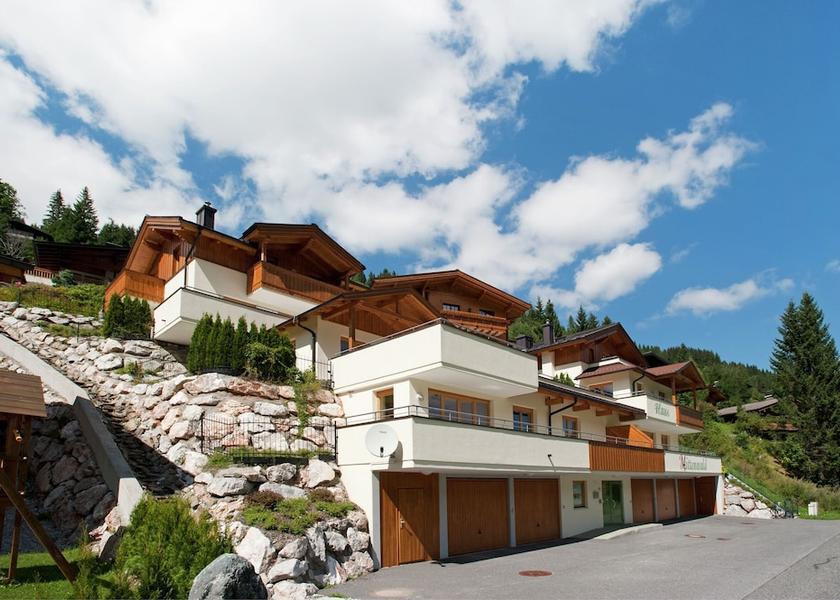 Salzburg (state) Saalbach-Hinterglemm Exterior Detail