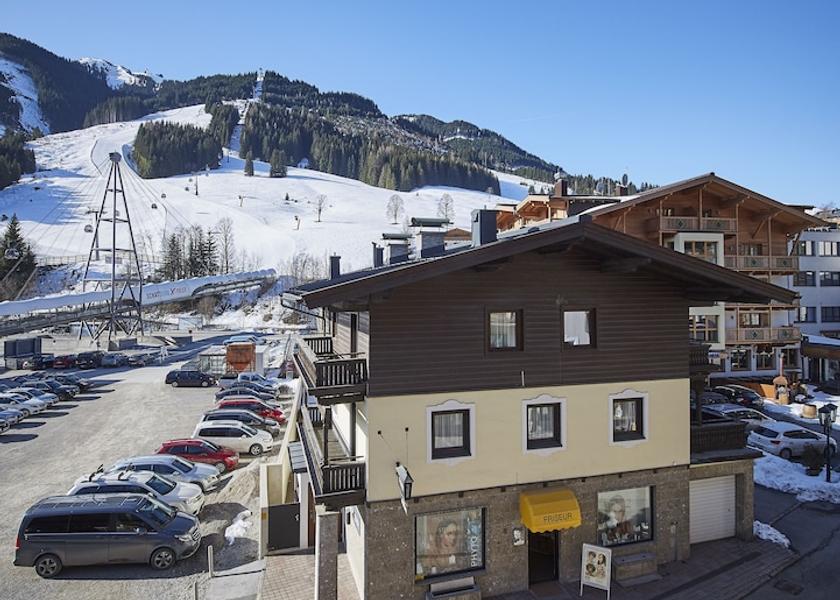 Salzburg (state) Saalbach-Hinterglemm Exterior Detail