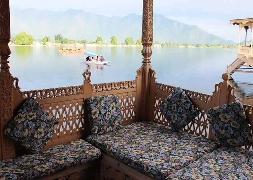 Jammu and Kashmir Srinagar 1025
