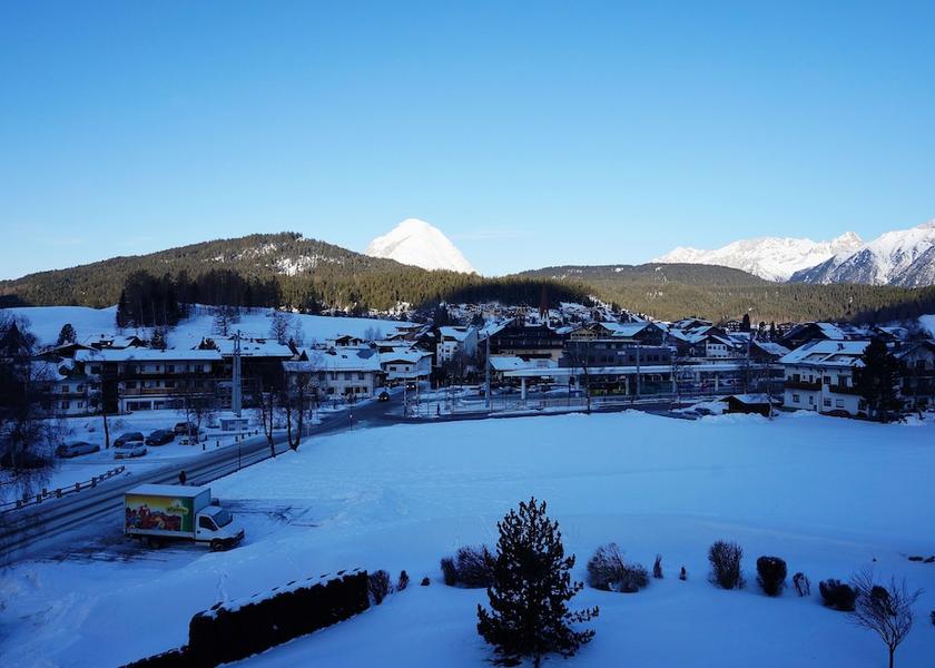 Tyrol Seefeld in Tirol Mountain view