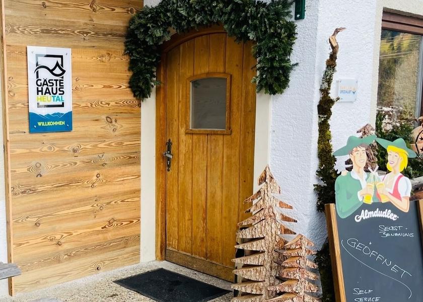 Salzburg (state) Unken Interior Entrance