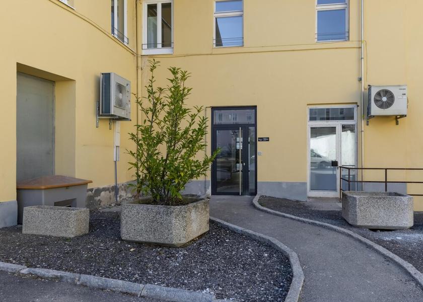 Carinthia Villach Exterior Detail