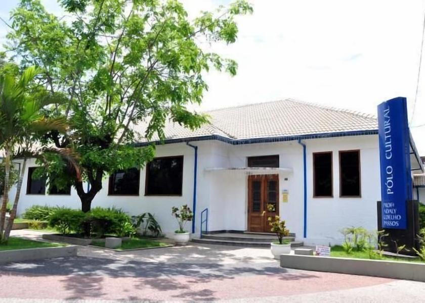 São Paulo State Caraguatatuba Shopping Arcade