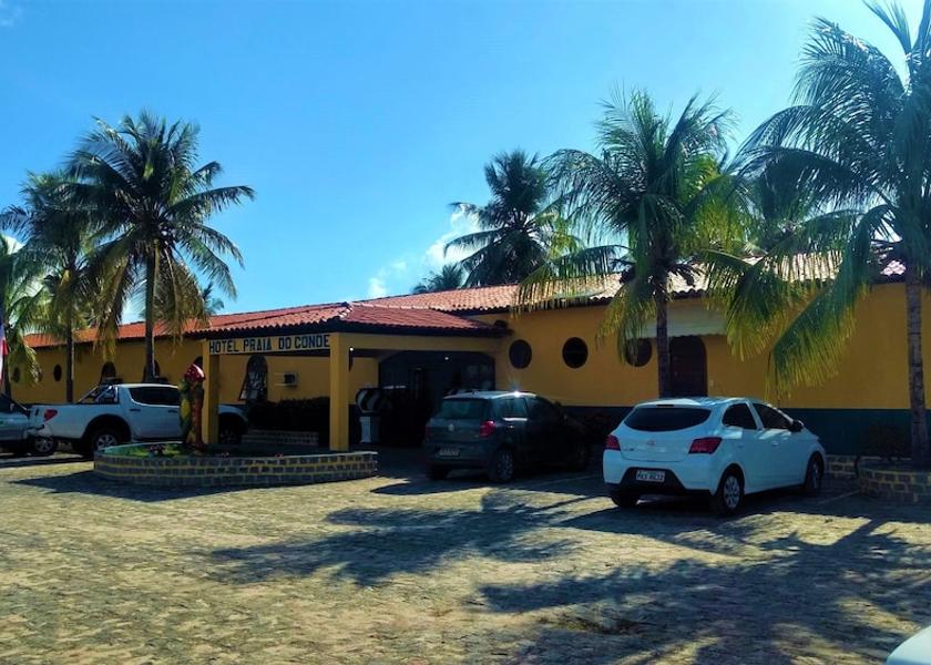 Bahia State Conde Facade