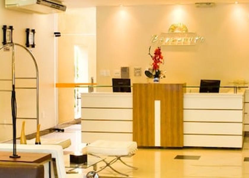 Minas Gerais Governador Valadares Lobby