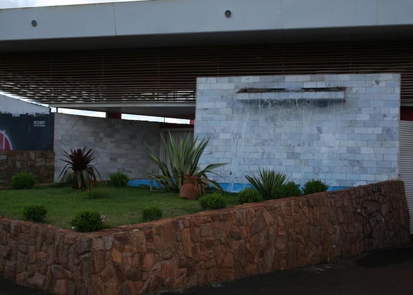 Paraná Cascavel Exterior Detail