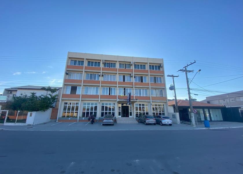 Santa Catarina Laguna Facade