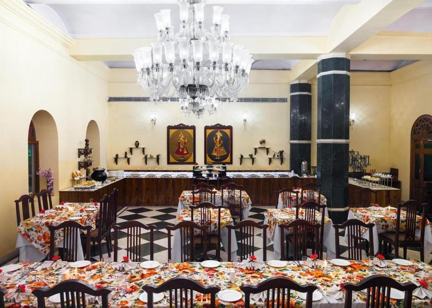 Uttar Pradesh Agra Food & Dining