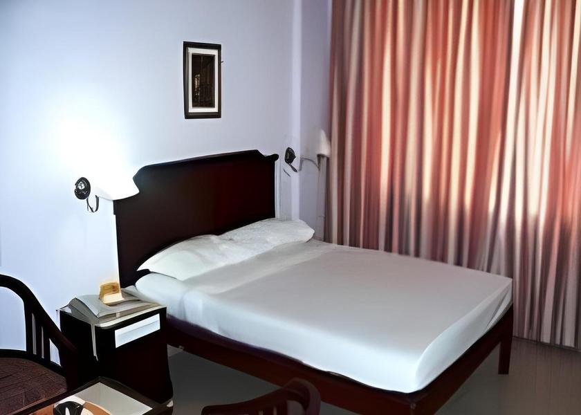 Kerala Alleppey Deluxe Ac Room