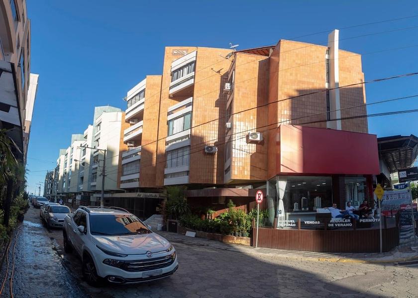 Santa Catarina (state) Itapema Exterior Detail